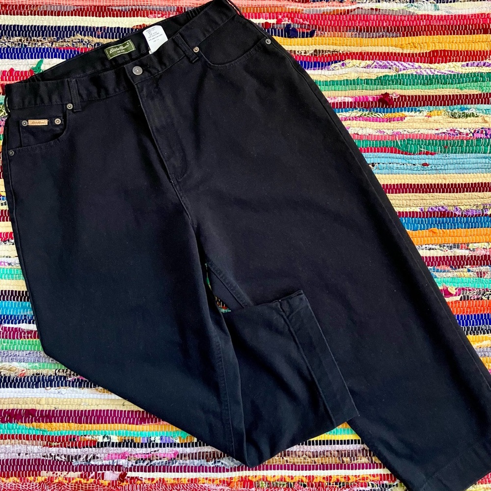 Eddie Bauer ~ Black ankle jeans 18W